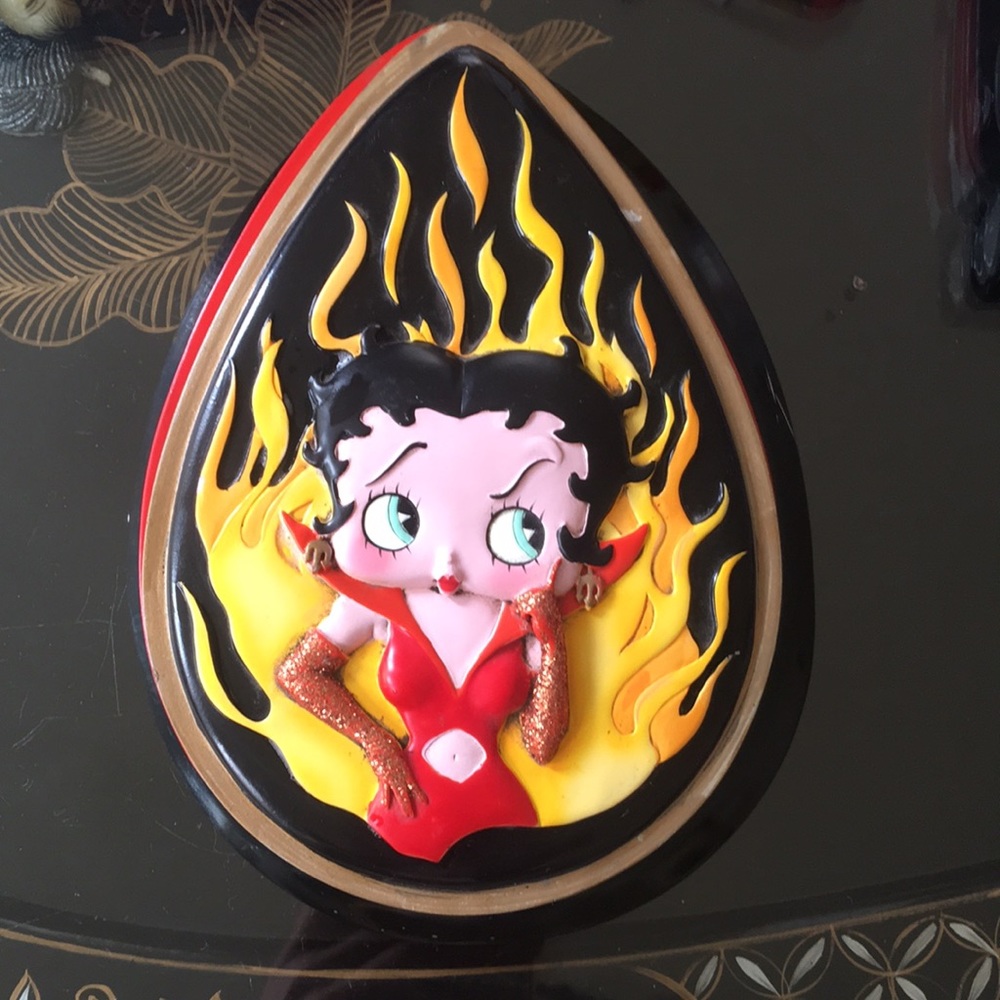 Vintage Betty Boop Collectible Trinket Tear Drop Box